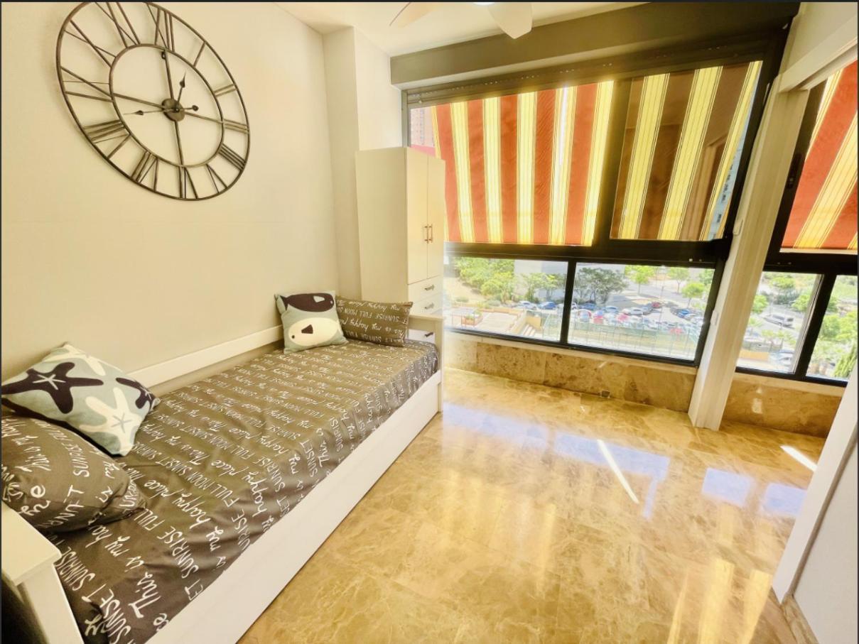 Apartamento Playa De Poniente Benidorm - Torre Dos Calas מראה חיצוני תמונה